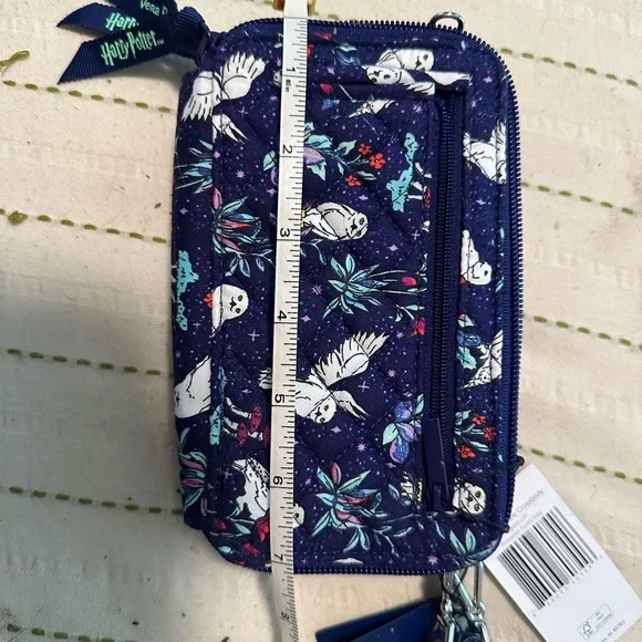 Vera Bradley Harry Potter Purple Wristlet - Picture 6 of 7